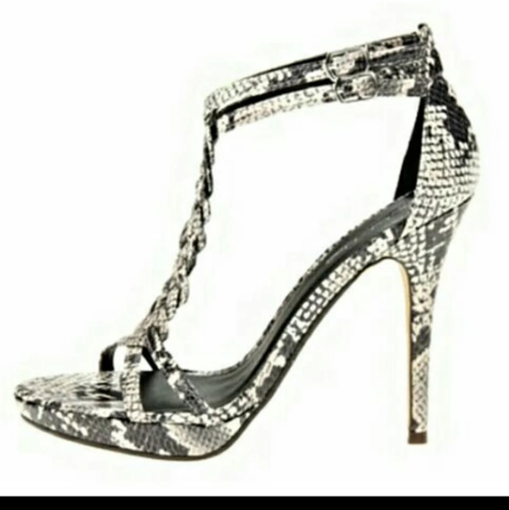 Snake skin heels - Picture 1 of 7